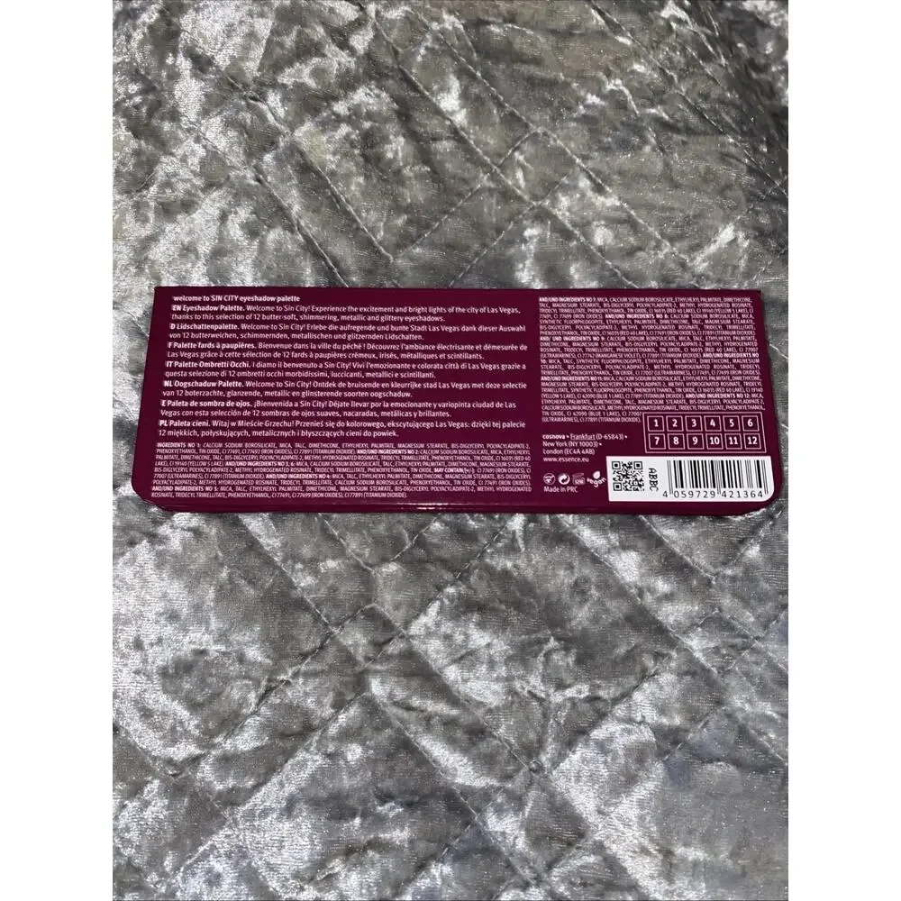Essence Sin City Eye Shadow Palette NEW Las VEGAS‎